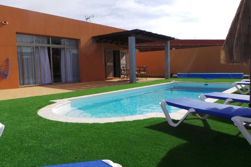 Luxury Villa At Golf Course Costa De Antigua Εξωτερικό φωτογραφία